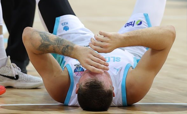 他还卷入了, cz 他还卷入了, cz