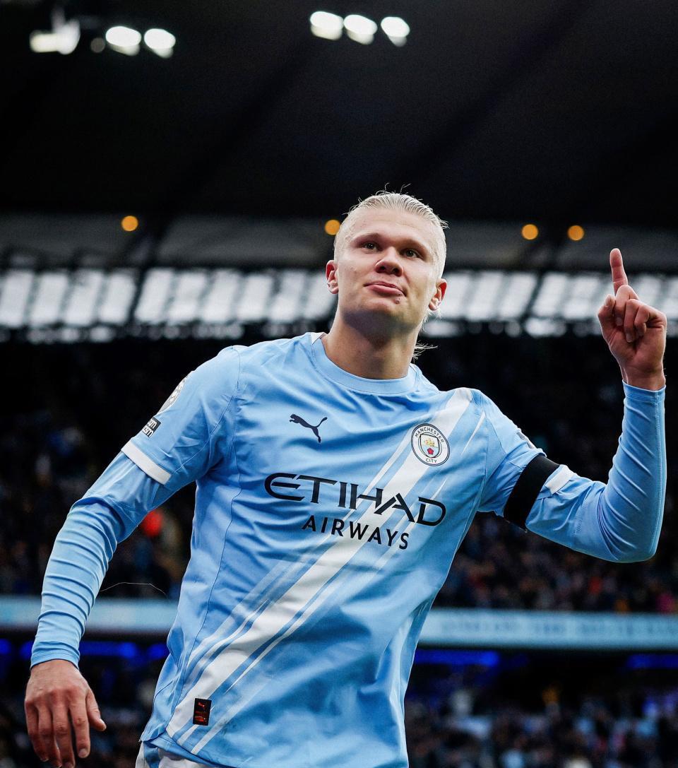 德比射手榜, 纸面实力差, 福登头球破