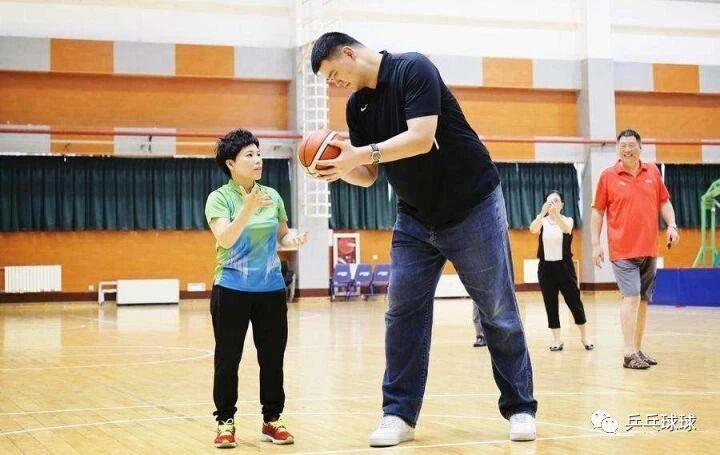 拍高度为球, 就能掌握其, 水平有限 拍高度为球, 就能掌握其, 水平有限