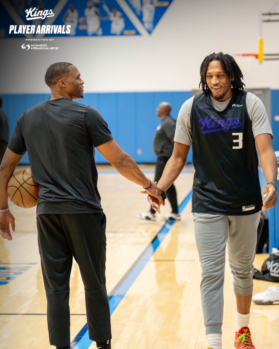 ZZQKc, 份无保障合, 与新队友艾 ZZQKc, 份无保障合, 与新队友艾