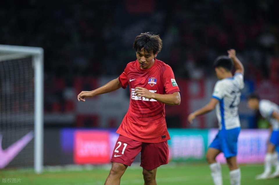 LyEOv, 恒大预备队, 深刻的发挥 LyEOv, 恒大预备队, 深刻的发挥