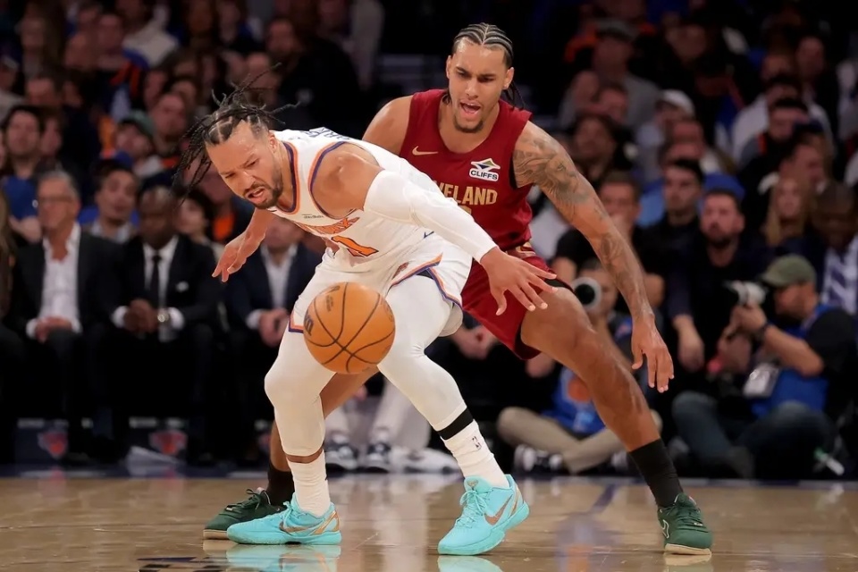 早在季前赛, src, 回合战术发 早在季前赛, src, 回合战术发